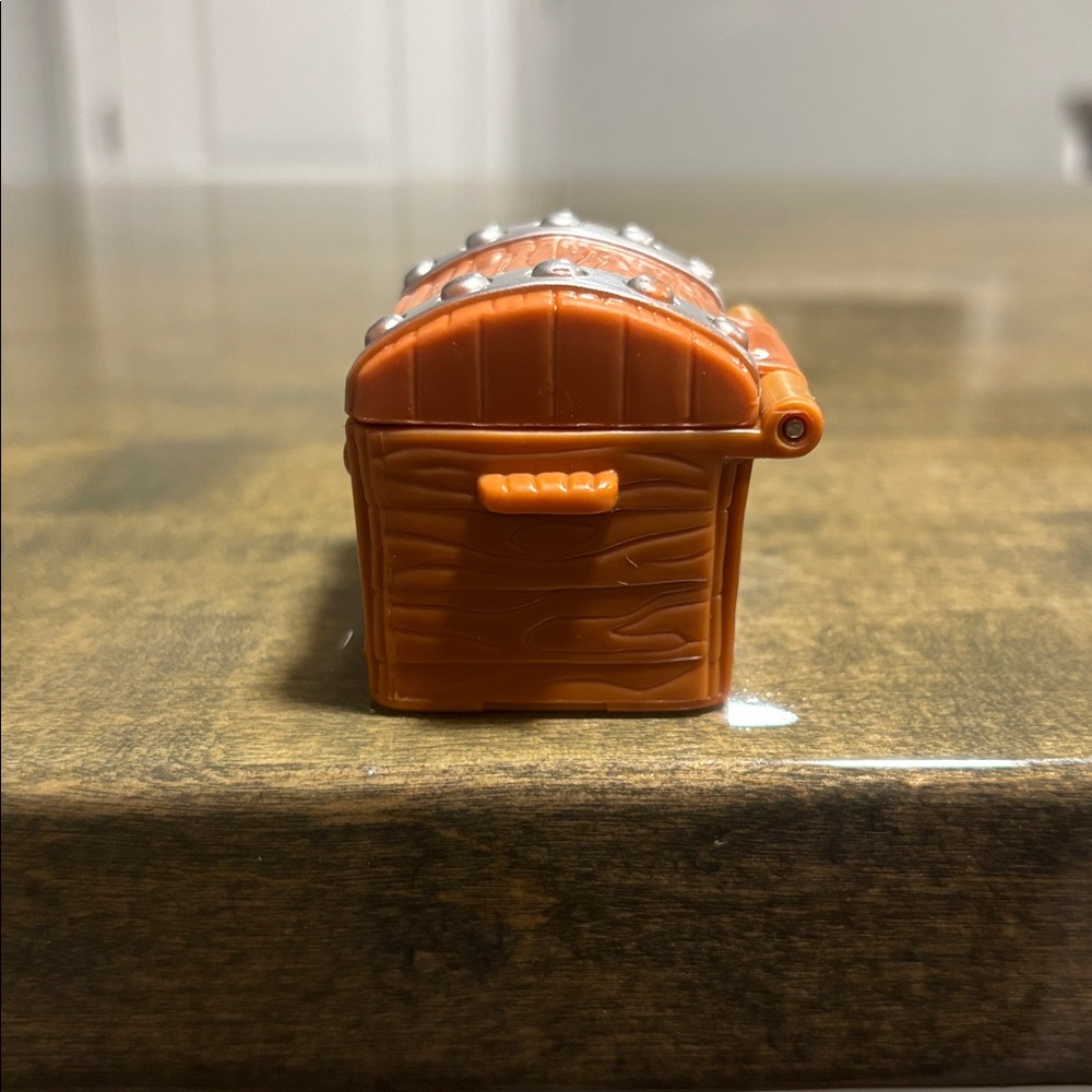 Fisher Price Little People Treasure Chest - Picture 5 of 7